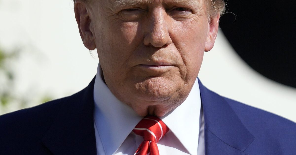 Trump suggests he’d support a national ban on abortions around 15 weeks ...