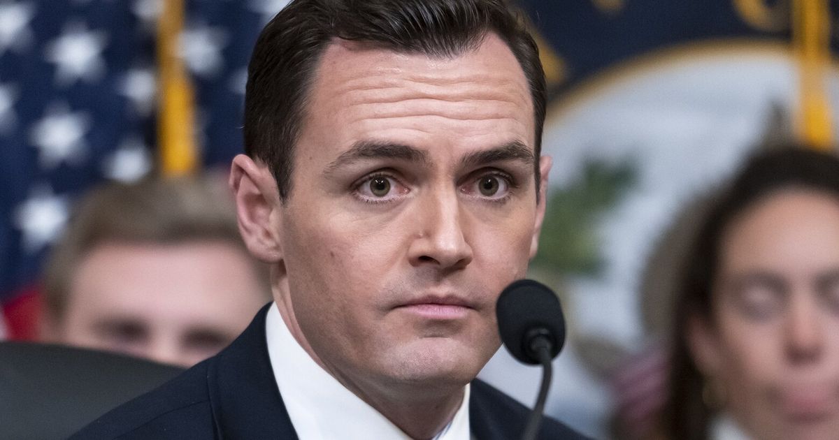 Rep Mike Gallagher Says Hes Resigning Early Leaving House Republicans With Thinnest Of 5875