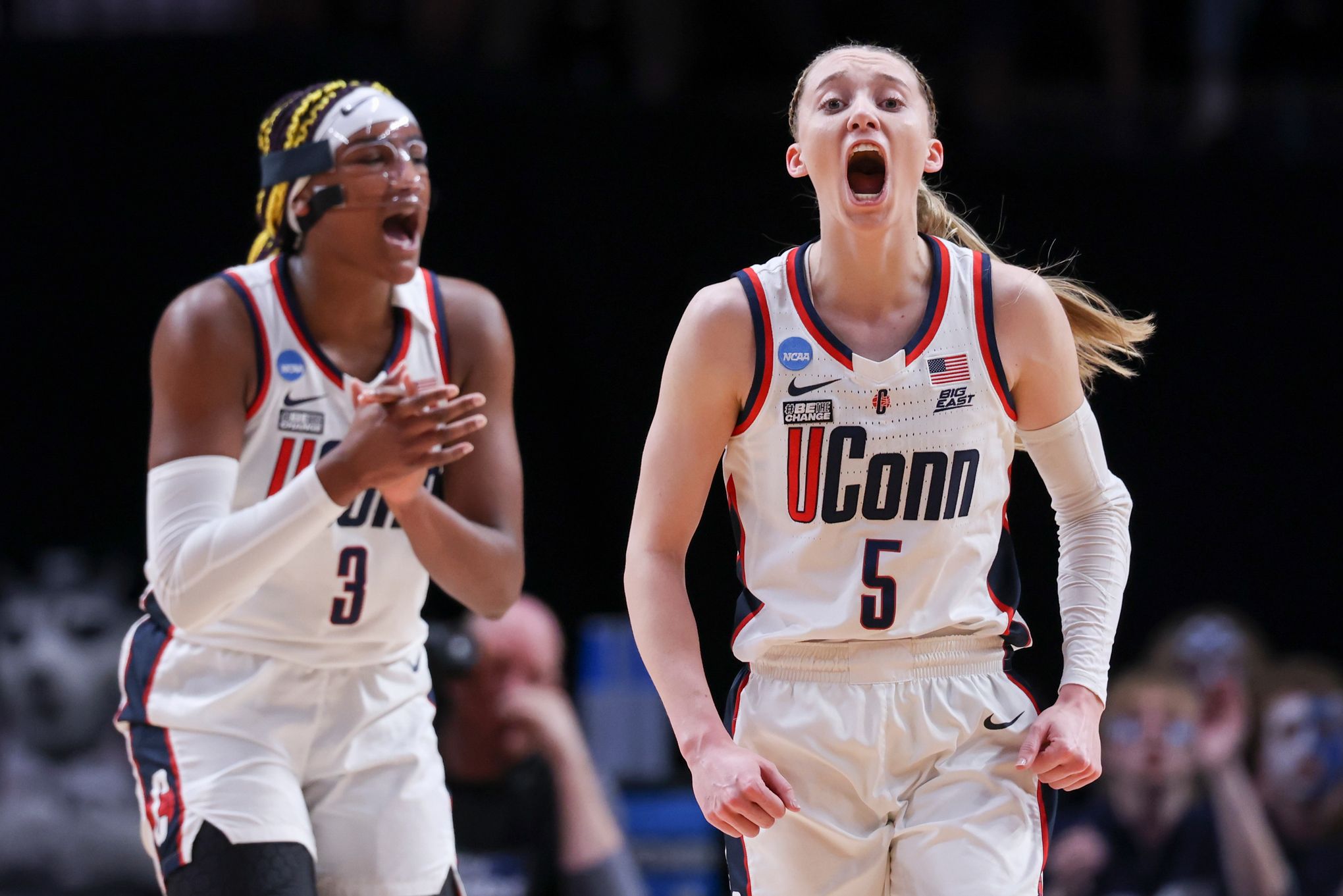 Paige Bueckers leads UConn women into 28th Elite Eight as Huskies hold off  Duke 53-45 | The Seattle Times