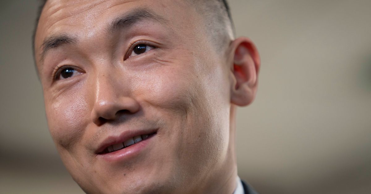 A police officer was accused of spying for China. The charges were ...