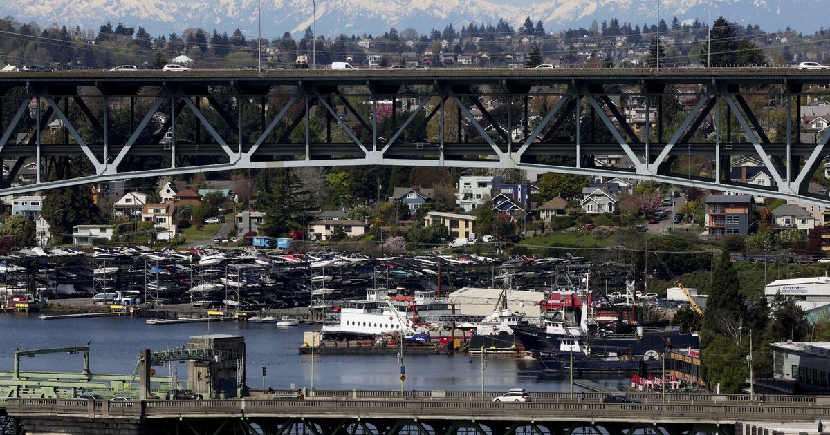 Seattle Mayor Harrell unveils plan for transportation funding measure