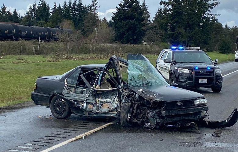 Police chase leads to wrong way crash on I-5 in Thurston County