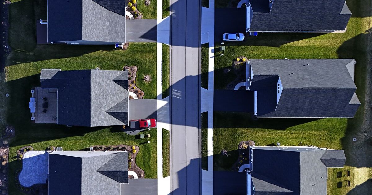 Homebuyers’ quandary: To wait or not to wait for lower mortgage rates