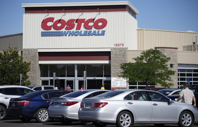 FILE – A Costco warehouse is shown in this photograph taken Friday, July 8, 2022, in Thornton, Colo. Costco announced that CEO W. Craig Jelinek will step down in January 2024. He’ll be succeeded by the company’s current president, Ron Vachris, who has been with Costco for more than 40 years.(AP Photo/David Zalubowski, File)