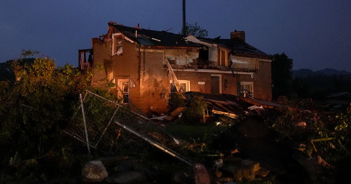 Powerful storms kill 3 as tornadoes tear through central and ...