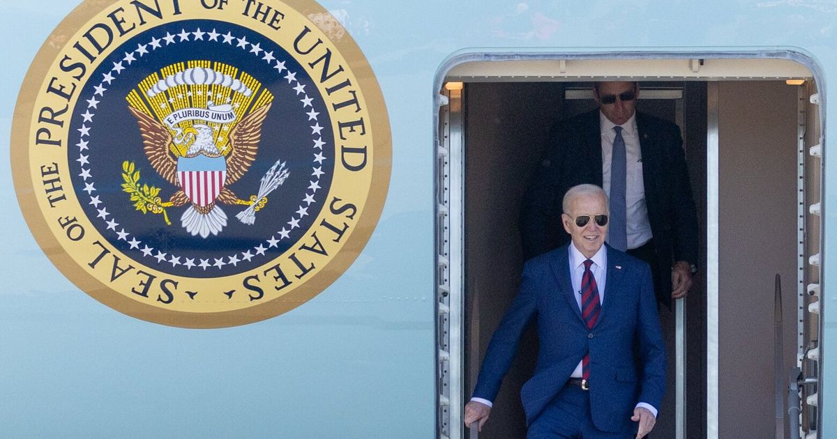 Biden slams Trump, hints at Inslee recruitment at Seattle fundraiser