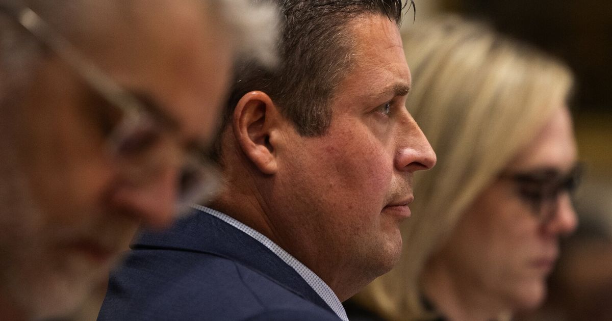 Prosecutors: Auburn officer charged with murder ignored training ...
