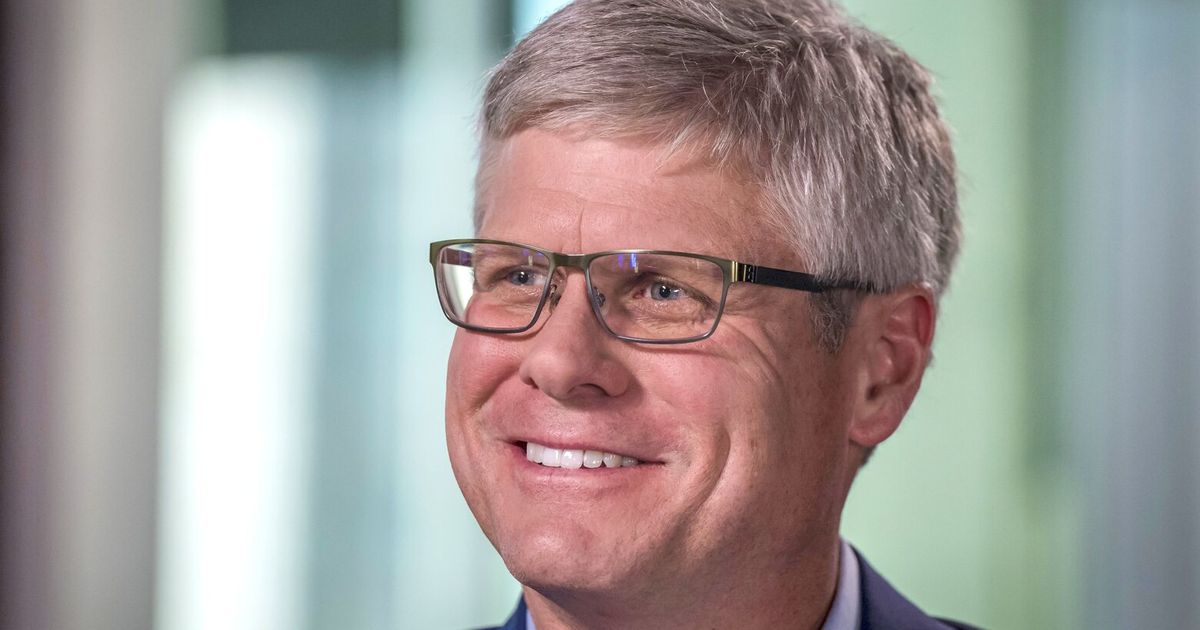 Boeings lowkey board chair steps into the spotlight with CEO hunt The Seattle Times Boeings lowkey board chair steps into the spotlight with CEO hunt The Seattle Times