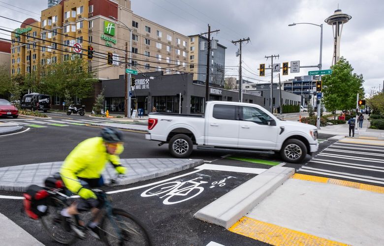 The city recently opened its first protected intersection:  a Dutch-inspired design that separates bikes from drivers at Dexter Avenue North and Thomas Street 226947