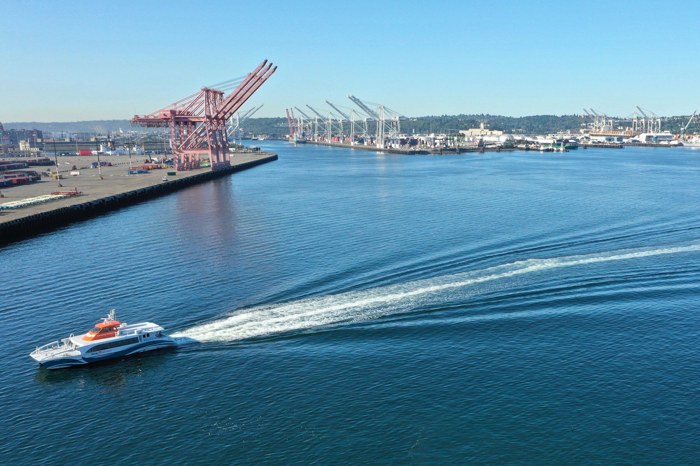 Hop aboard the Kingston fast ferry for a quick day trip from