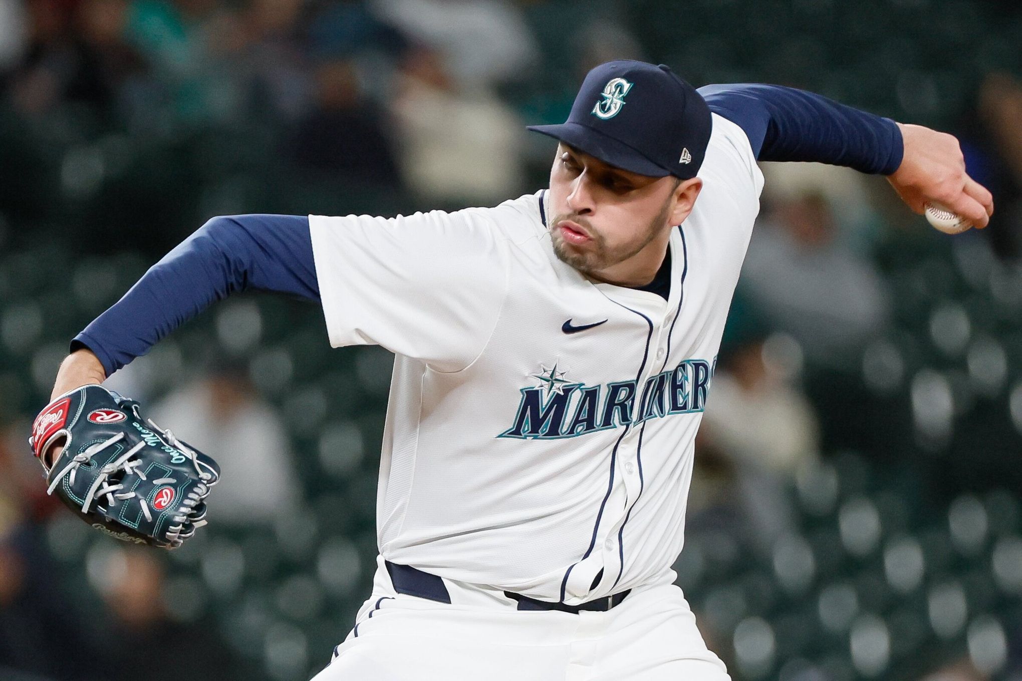 Mariners reliever Tayler Saucedo's viral video lands on T-Mobile Park's big screen | The Seattle Times