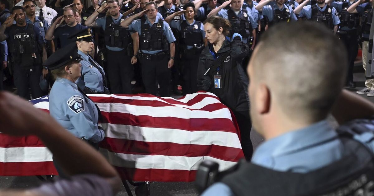 Minneapolis police officer dies in ambush shooting that killed 2 others ...