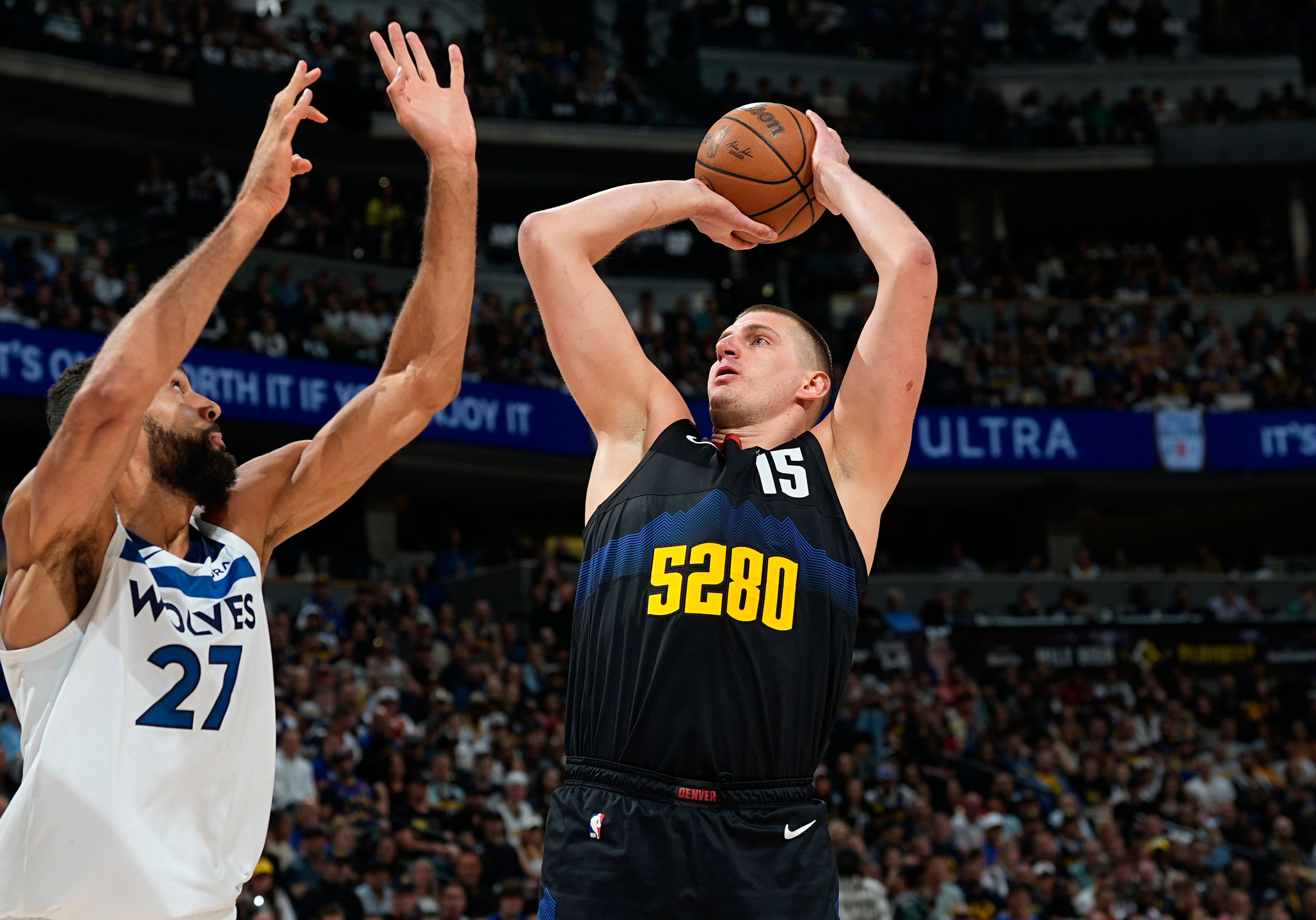 Jokic scores 40 Nuggets shut down Edwards in 112 97 win over Wolves for a 3 2 series lead The Seattle Times