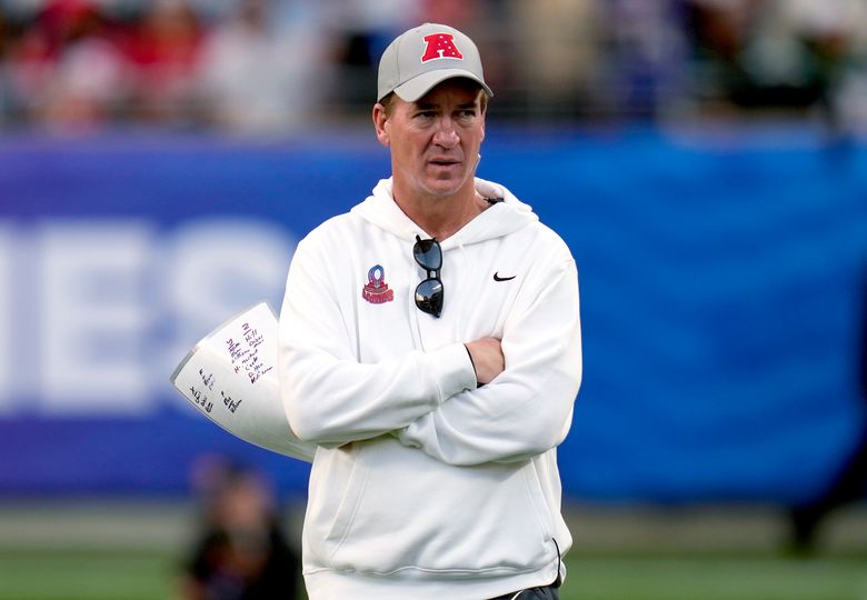 Peyton Manning says he has no desire to go from broadcasting to an NFL executive position | The Seattle Times