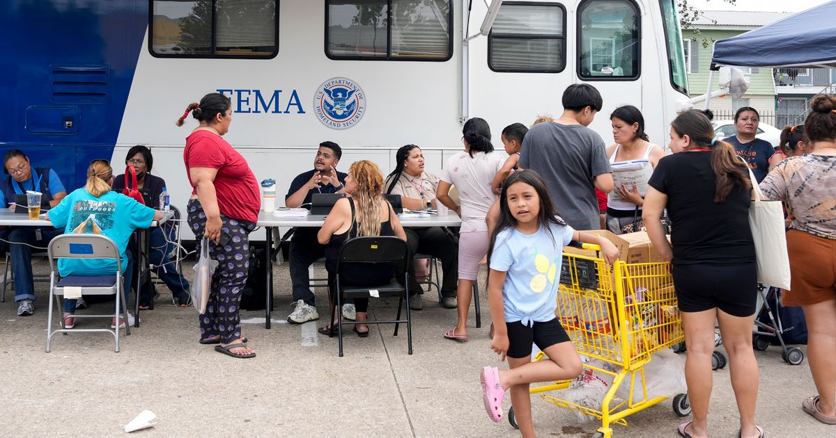 Head of FEMA tours deadly storm damage in Houston area as more ...