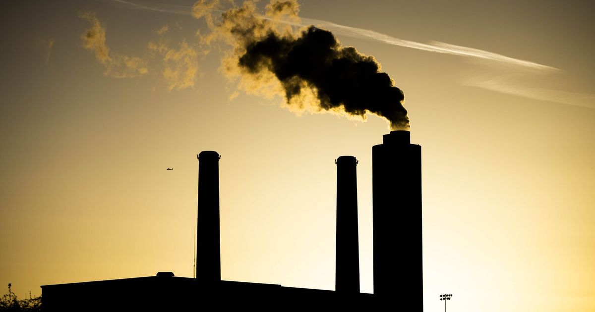 WA carbon auction demand drops, prices remain lower