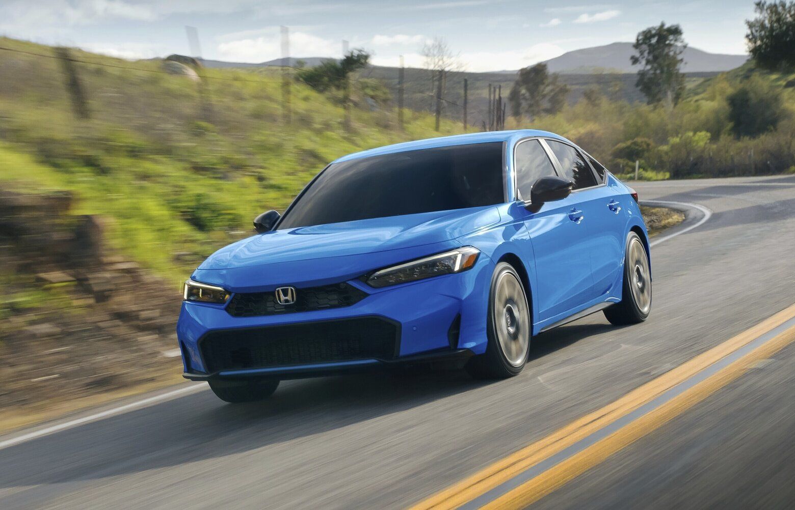 Edmunds Best hybrid sedans for under 35 000 The Seattle Times