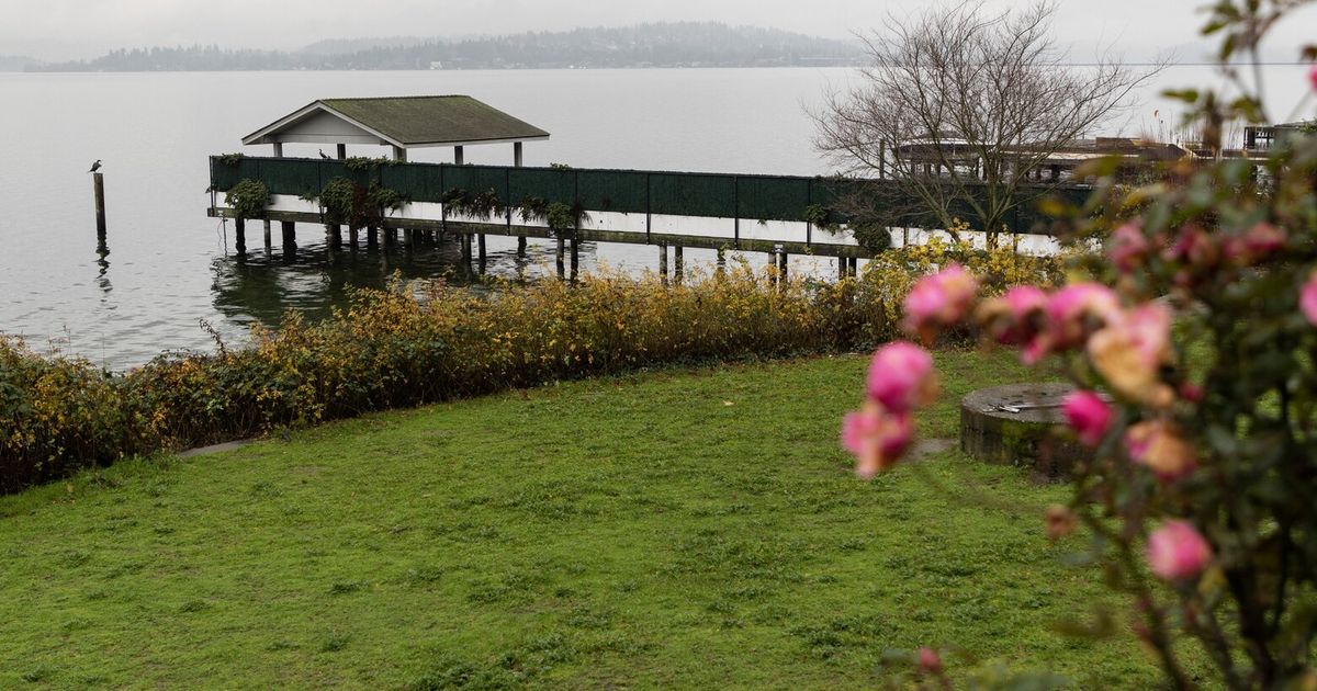 Seattle’s Denny Blaine Park to remain a nude beach | The Seattle Times