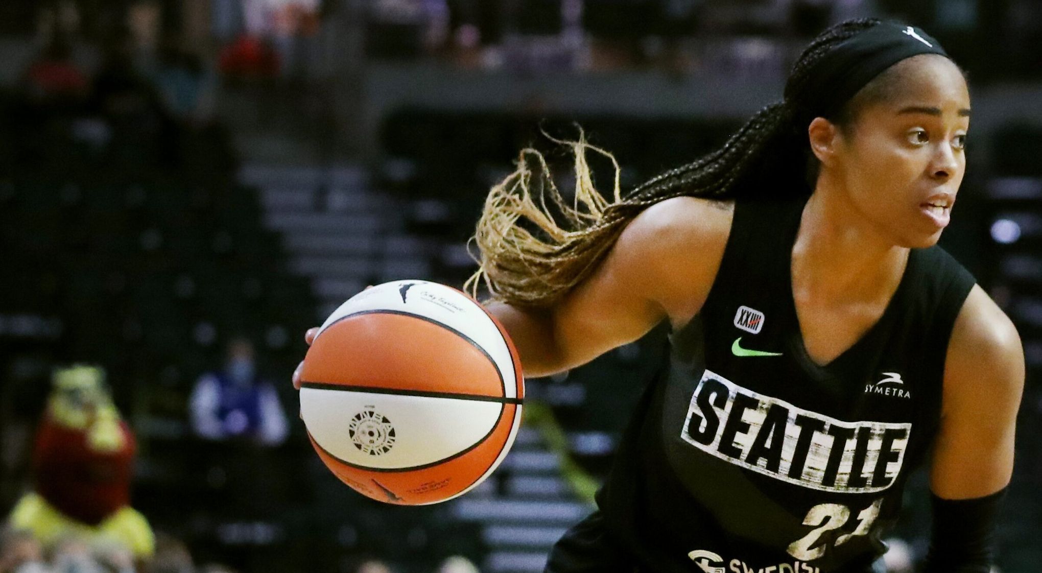 Photo of No. 16: Jordin Canada
