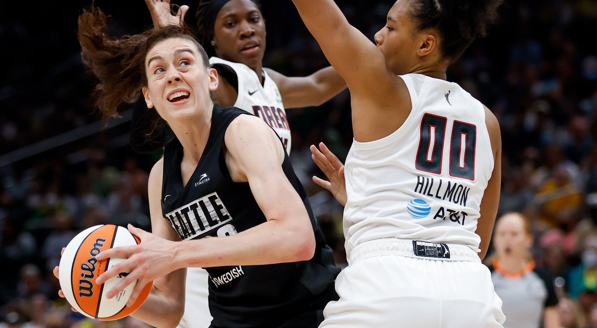 Photo of No. 3: Breanna Stewart
