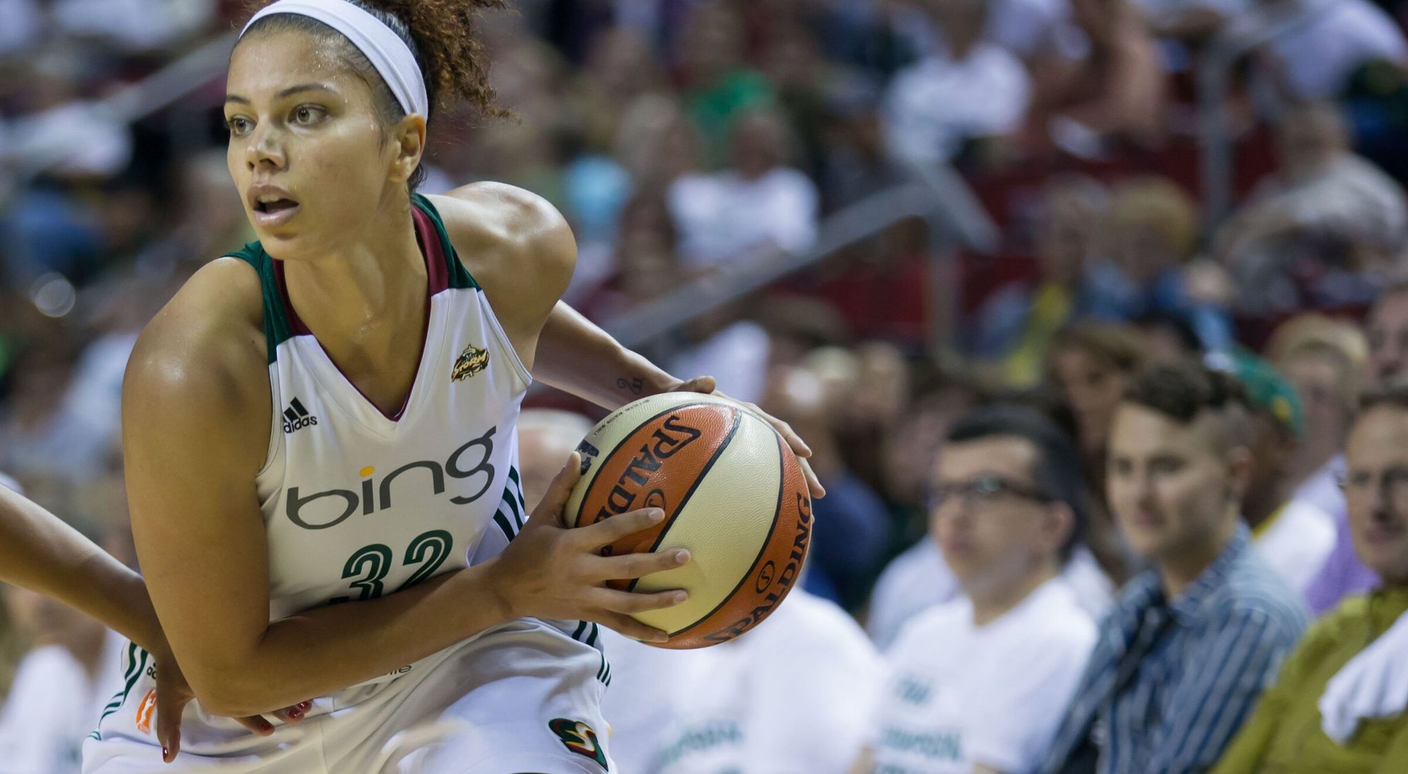 Photo of No. 10: Alysha Clark