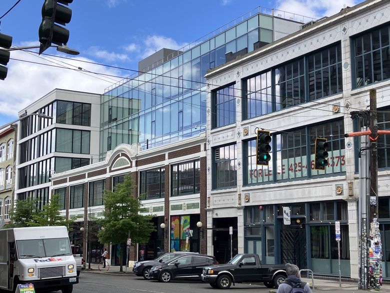 The Kelly-Springfield Building, with the White Motor Company building (another handsome terra-cotta-faced Auto Row survivor) at right. (Lawrence Kreisman)