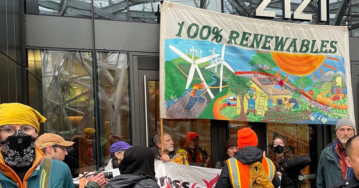 Amazon cancels plans to tap natural gas pipeline for data center