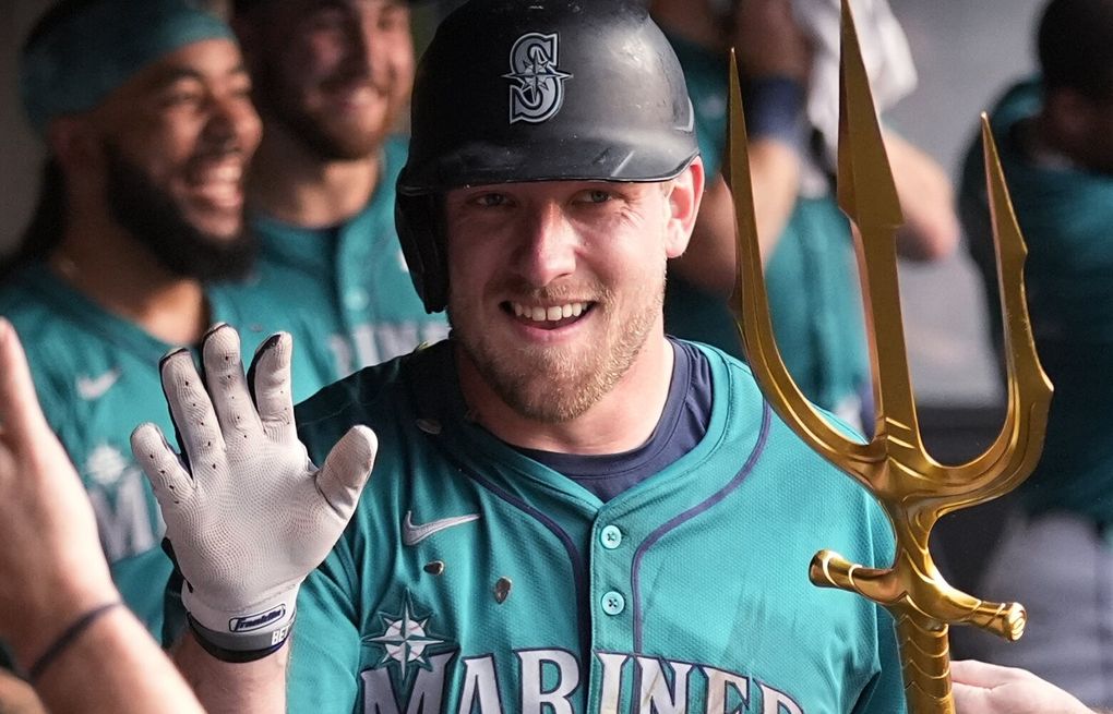 Luke Raley’s ‘football mentality’ catching on in Mariners’ clubhouse