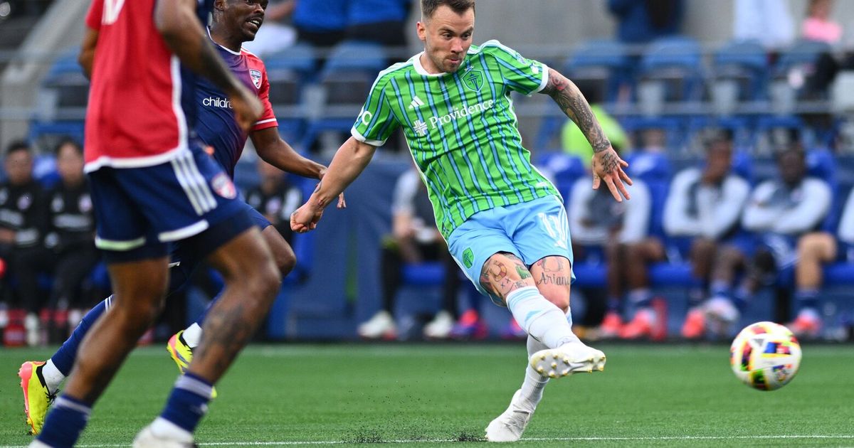 Sounders rally for wild 3-2 victory over FC Dallas