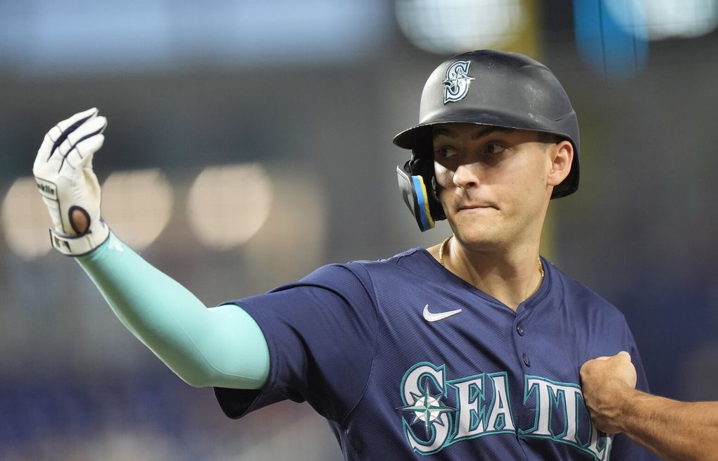 Dominic Canzone has been tweaking his swing, and it's paying off for Mariners | Notebook | The Seattle Times