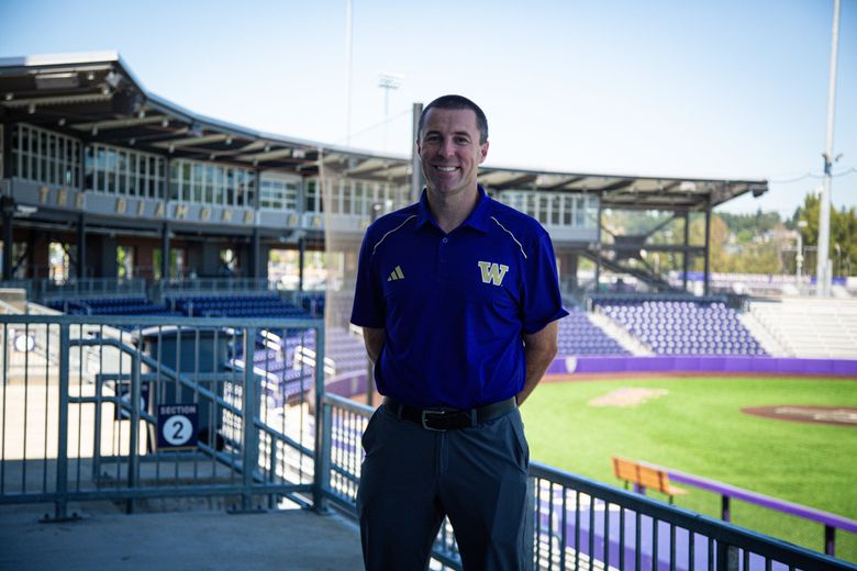 UW hires former Utah Valley baseball coach Eddie Smith to lead team into  Big Ten | The Seattle Times