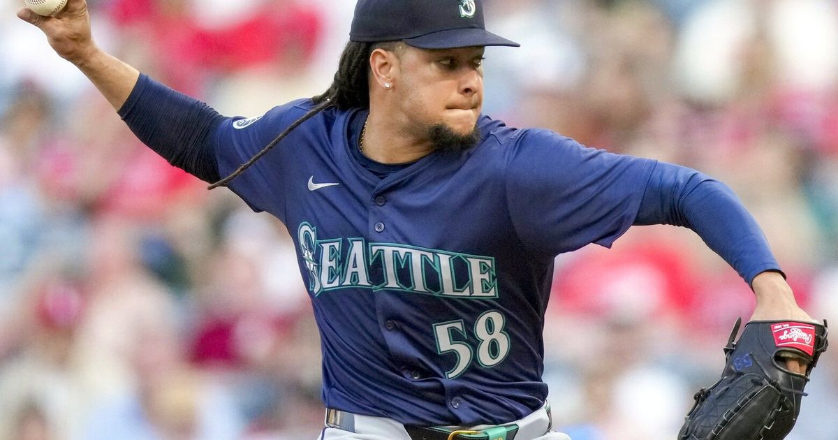 Cal Raleigh homers twice as Mariners pummel Angels in series opener