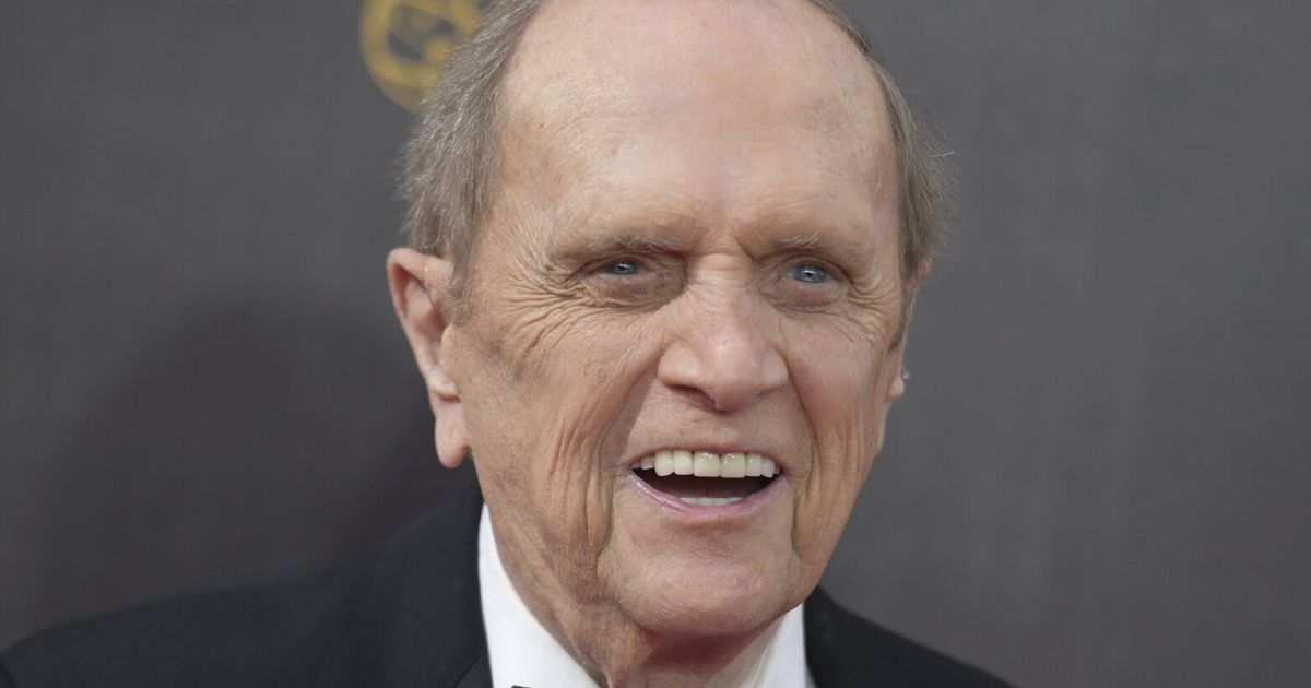 Comedian Bob Newhart, deadpan master of sitcoms and telephone monologues ...