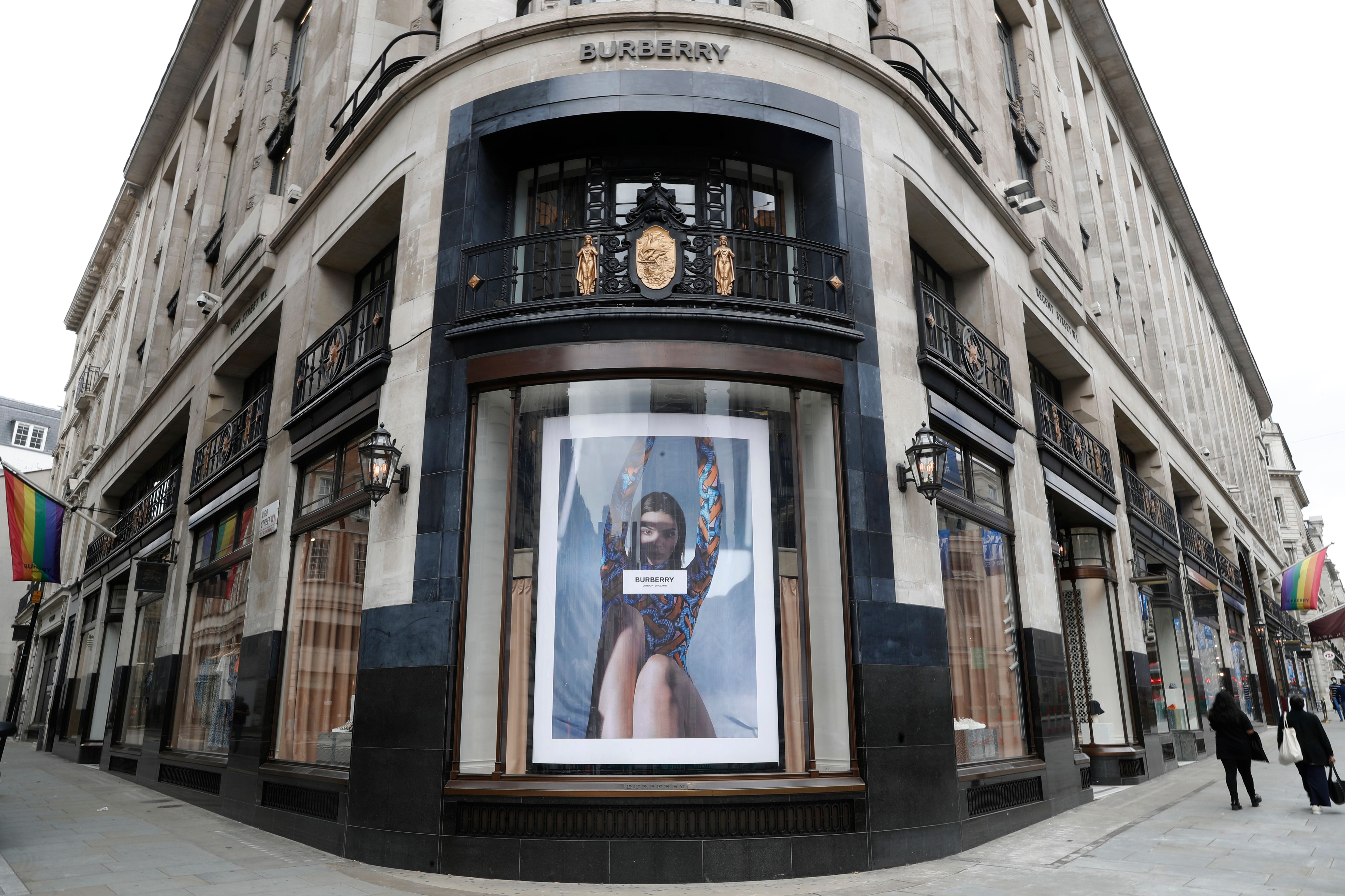 Burberry appoints a new CEO as the fashion house warns it expects a first half operating loss The Seattle Times