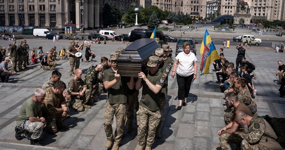 Russian strikes leave thousands in northern Ukraine without power and ...