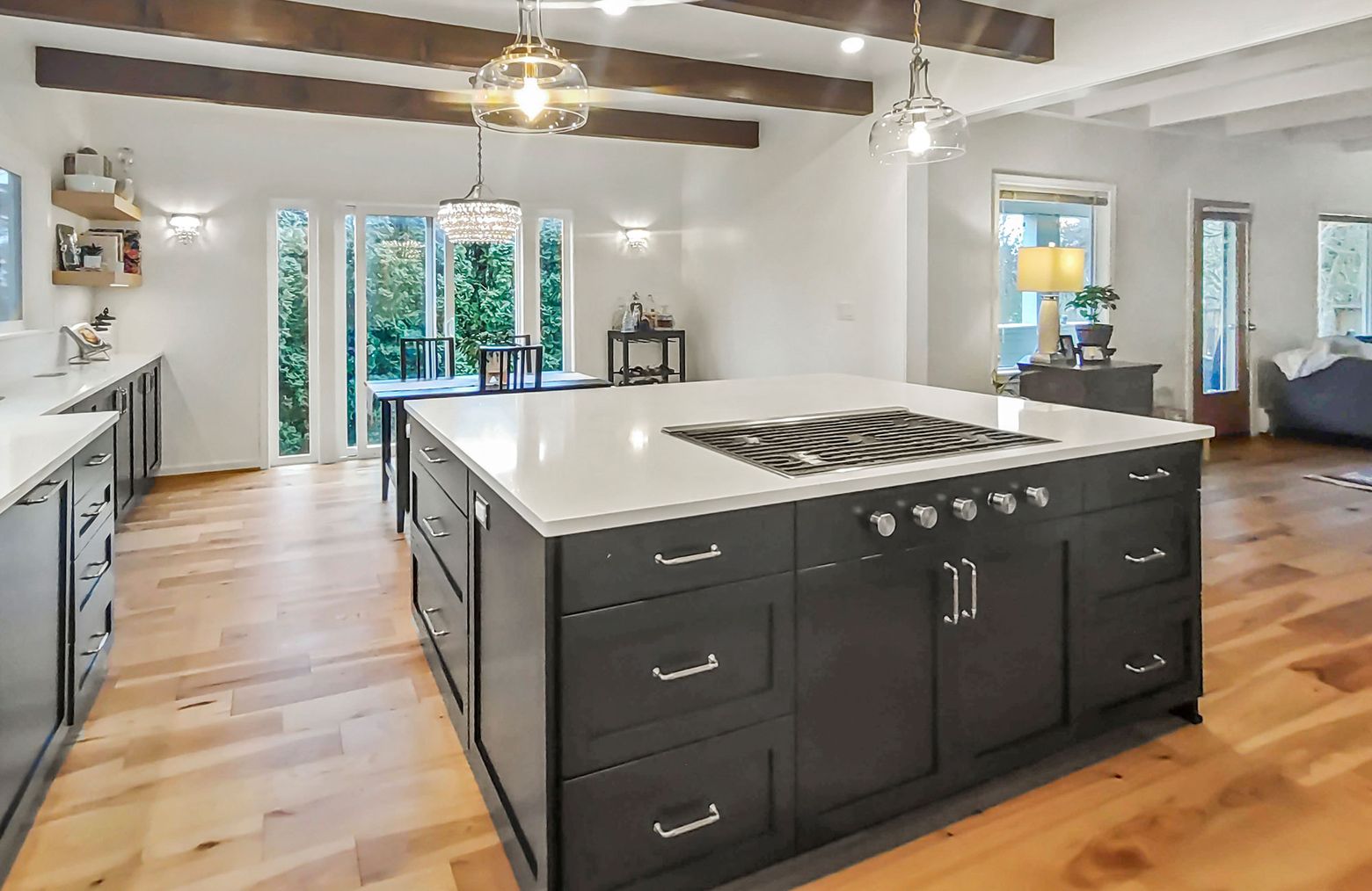 Add functionality to your kitchen with an island | The Seattle Times, image size:1560x1014