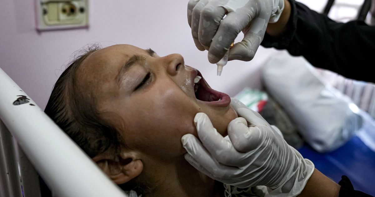 9 días, 640.000 niños, 1,3 millones de dosis. El plan para vacunar a los jóvenes de Gaza contra la polio