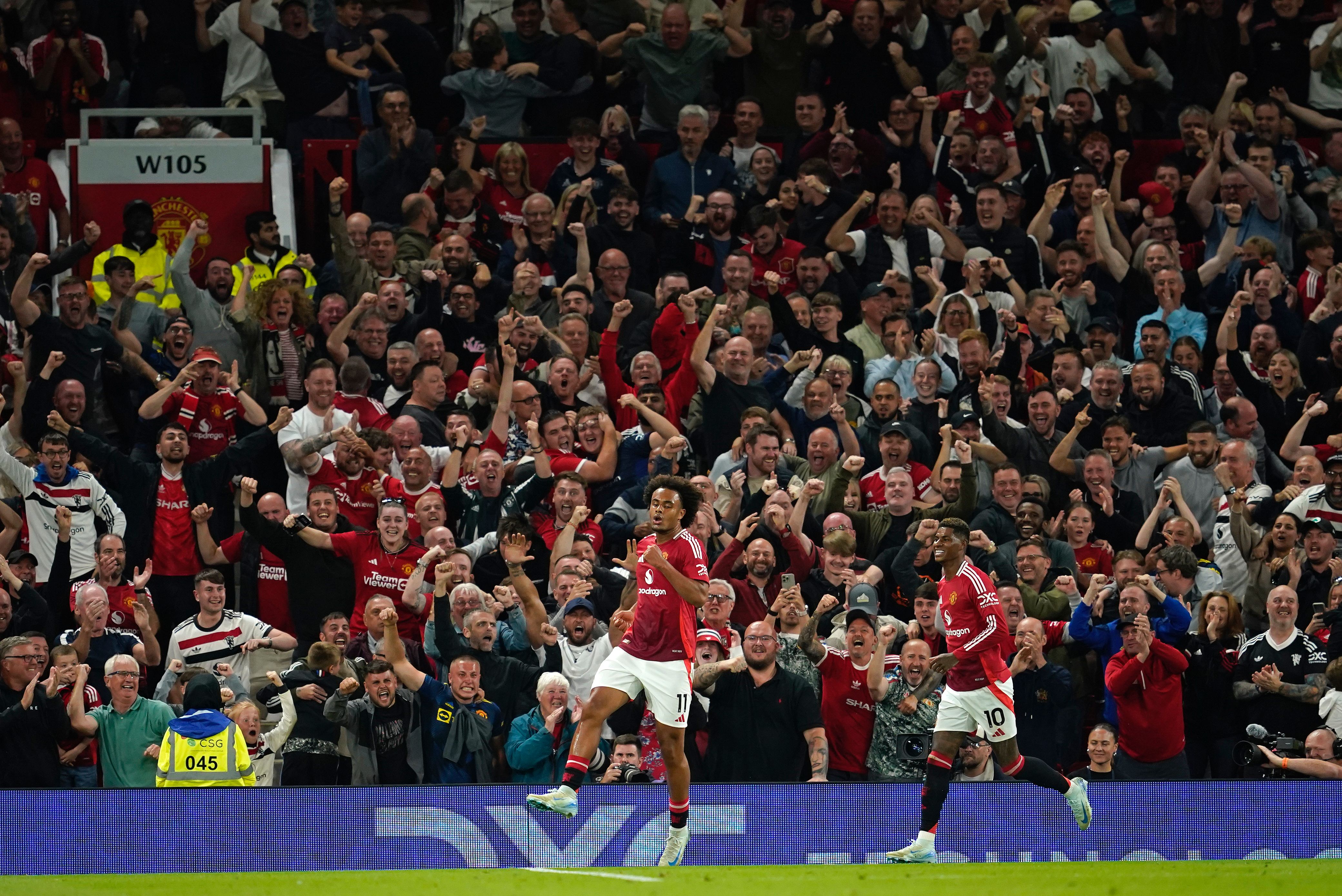 Zirkzee scores on debut for Man United in 1-0 win over Fulham on