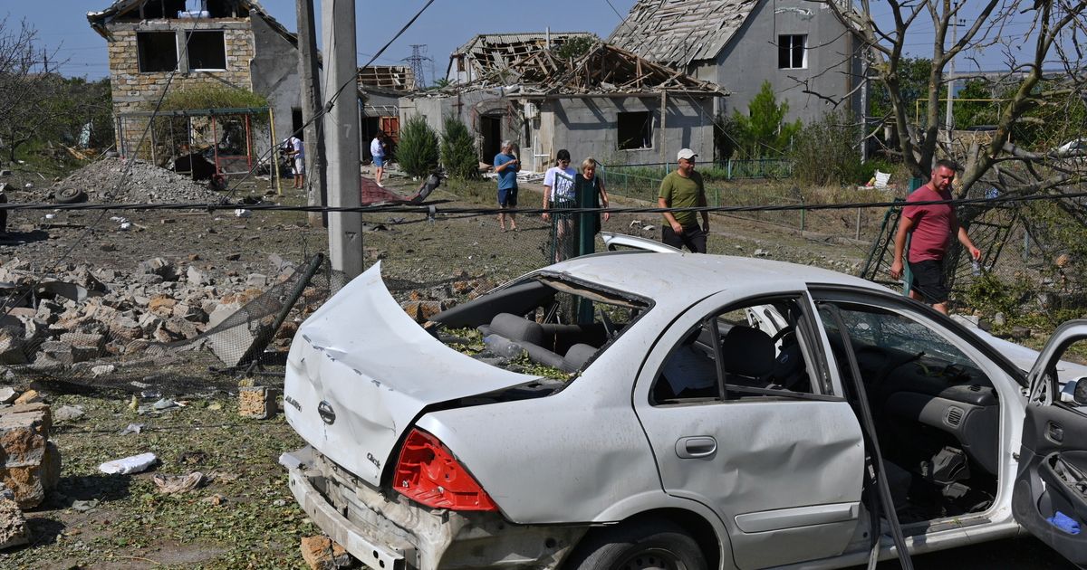 Misiles y drones rusos atacan Ucrania y matan al menos a 2 personas