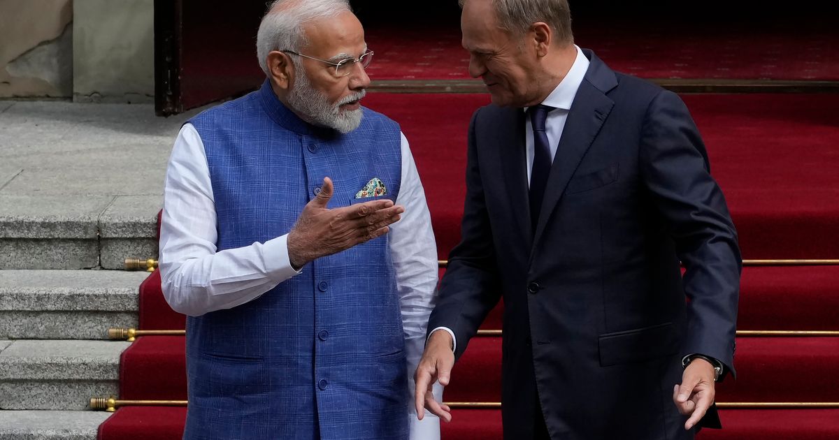 Modi de la India mantiene conversaciones sobre seguridad y comercio con líderes polacos en camino a una Ucrania devastada por la guerra