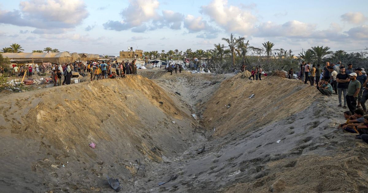 Israel probablemente utilizó bombas de 2.000 libras en el ataque a Muwasi