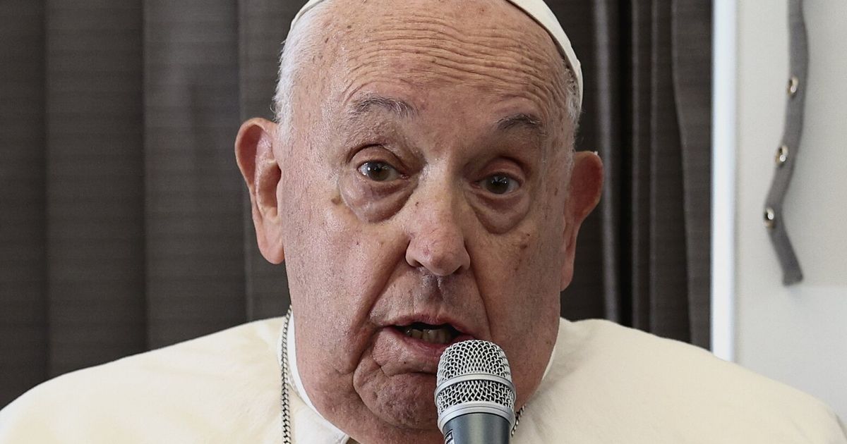 Pope slams both Harris and Trump as ‘against life’ and urges Catholics to vote for ‘lesser evil’