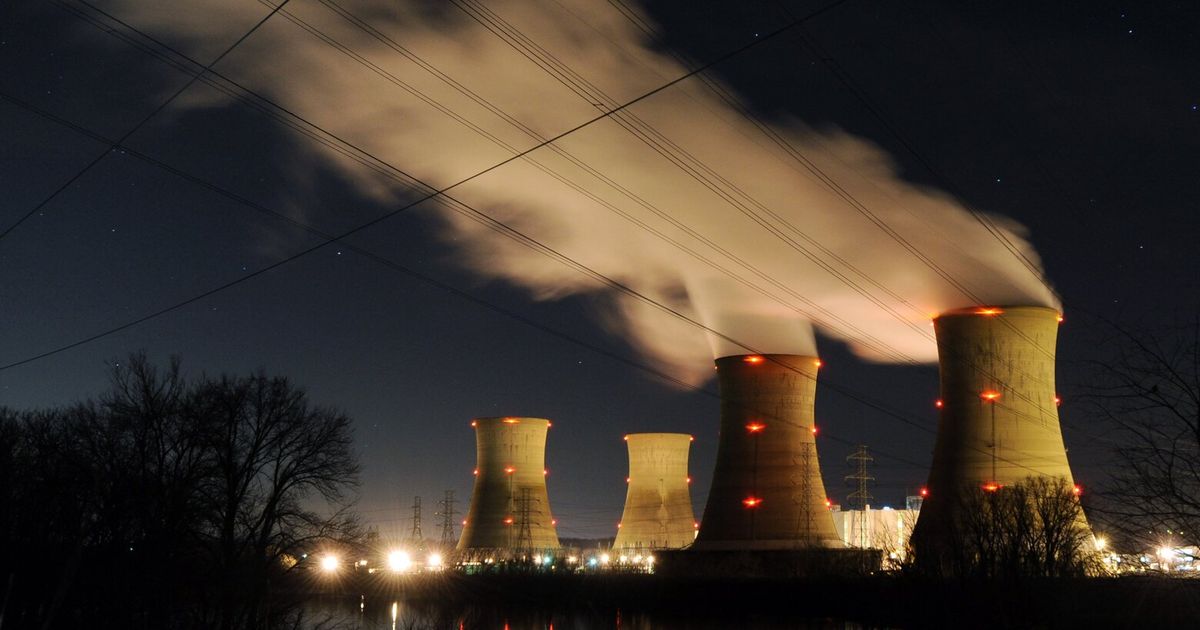 (Bloomberg) — The owner of the shuttered Three Mile Island nuclear plant in Pennsylvania will invest $1.6 billion to revive it, agreeing to sell