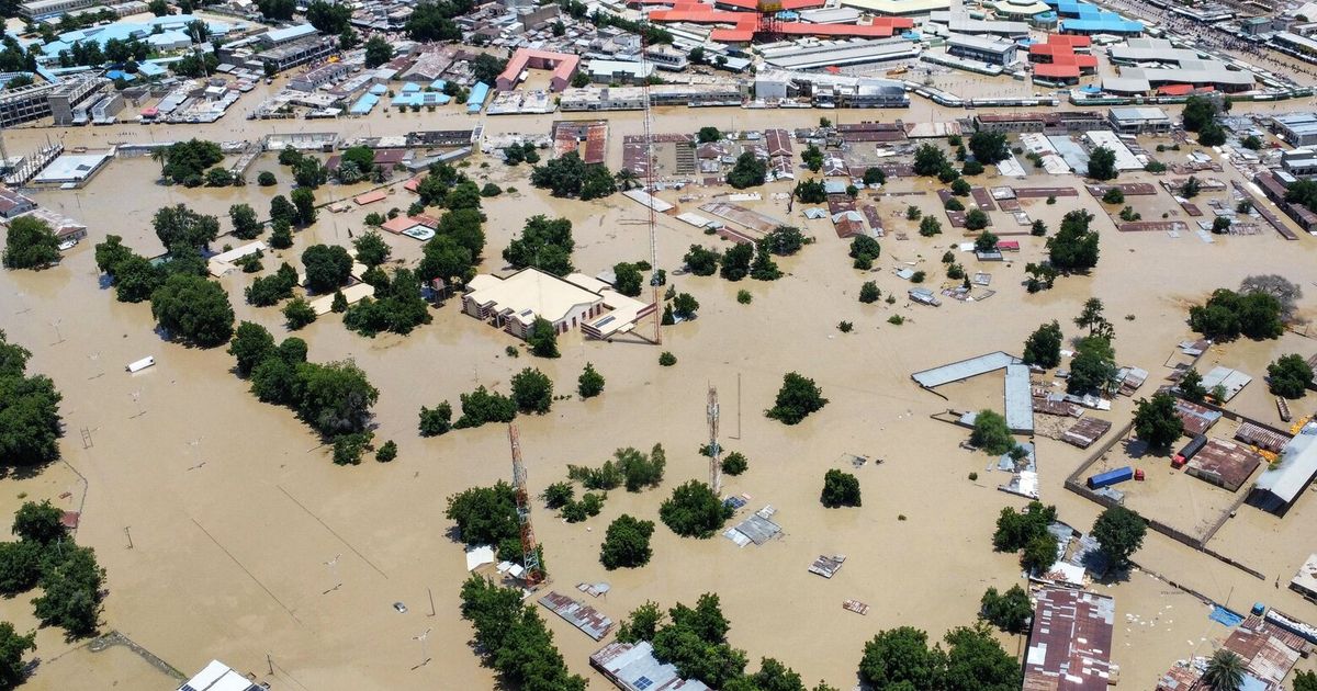 Las lluvias torrenciales azotan África occidental y central: “El agua inunda todo”