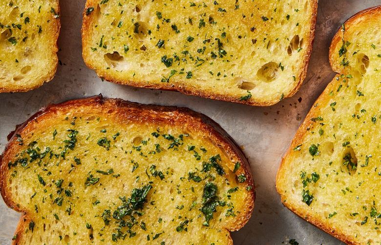 Texas toast. Be it garlicky, buttery or just a thick cut of bread, the Lone Star specialty has found a following in kitchens across the nation. Food styled by Simon Andrews. (Christopher Testani/The New York Times) XNYT0360 XNYT0360