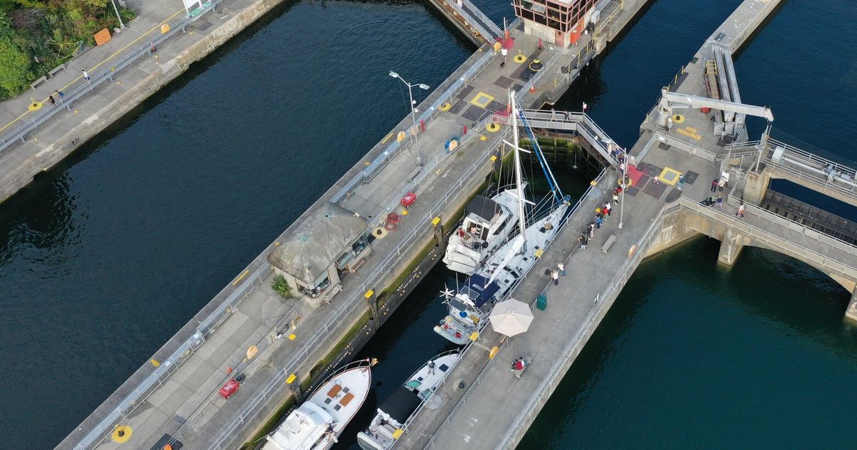 Ballard Locks small lock will soon close to fix a leak The Seattle Times