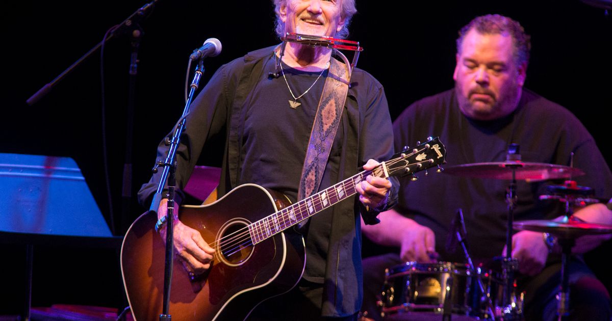 Kris Kristofferson, singer-songwriter and actor, dies at 88