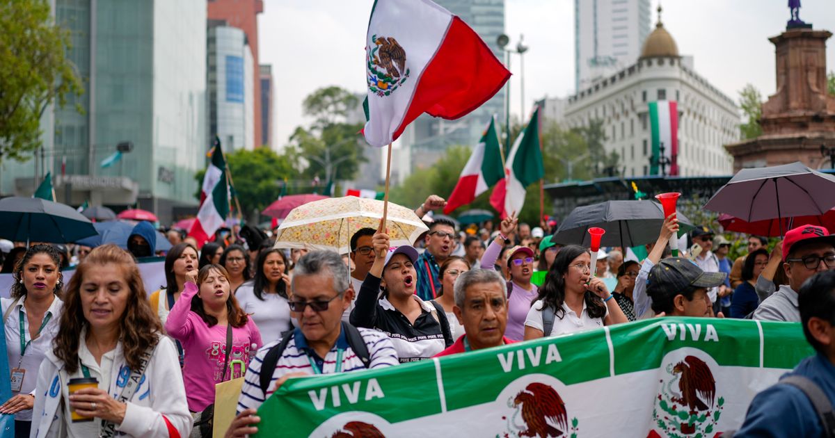 El partido gobernante de México parece dispuesto a conseguir los votos necesarios en el Senado para una polémica reforma judicial