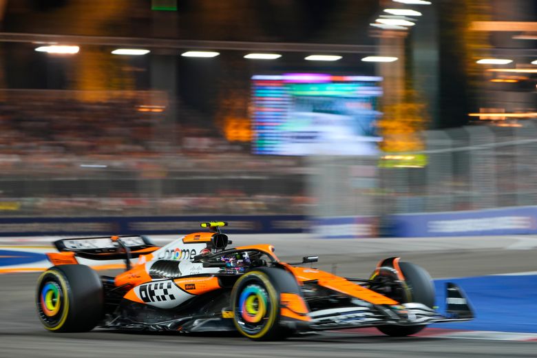 Lando Norris cruises to victory at Singapore Grand Prix to cut Max  Verstappen's F1 lead | The Seattle Times