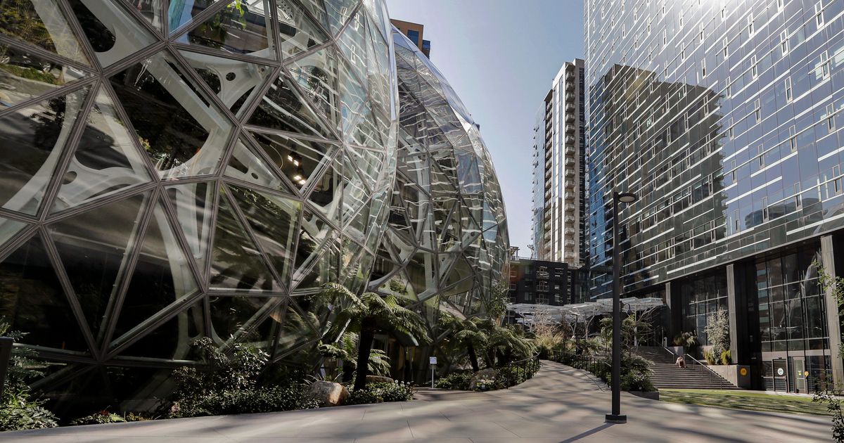 Amazon is requiring workers to be in the office five days a week starting next year